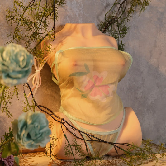 Evolova Tifa sexdoll inspired by iconic video game character, featuring curvy body and detailed silicone sculpting for fantasy roleplay